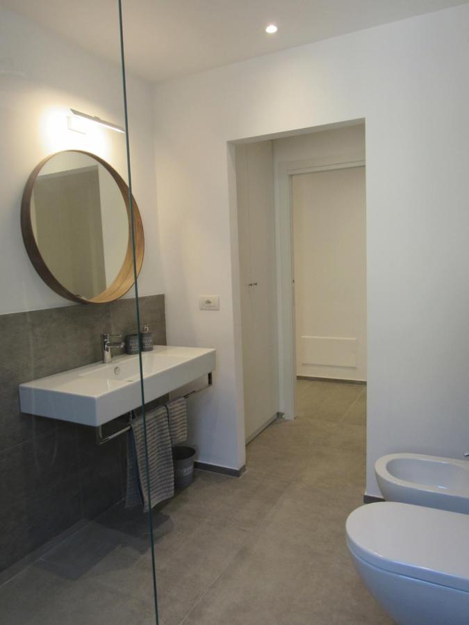 Make A Wish - Near The Center With Private Parking Apartment Como Luaran gambar
